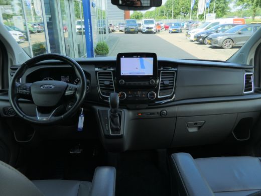 Ford Transit Custom 300 2.0 TDCI L2H1 Limited DC | Automaat | Dubbele Cabine | Leder | Trekhaak | Camera | Navigatie ... ActivLease financial lease