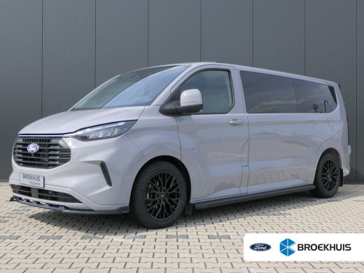 Ford Transit Custom 320 2.0 TDCI Automaat L2H1 Black Edition | DC | Dubbele Cabine | Camera | Driver Assistance Pakke... Ford Transit Custom 320 2.0 TDCI Automaat L2H1 Black Edition | DC | Dubbele Cabine | Camera | Driver Assistance Pakke...