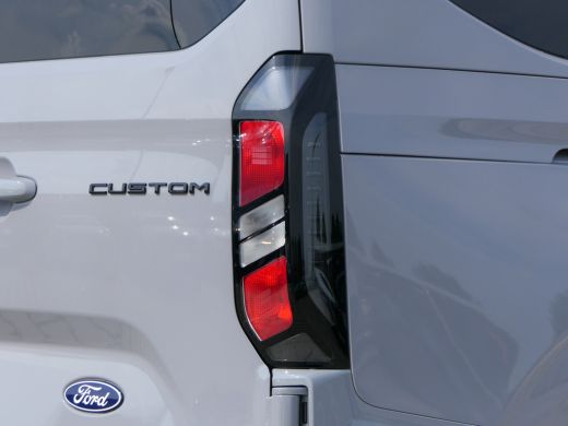 Ford Transit Custom 320 2.0 TDCI Automaat L2H1 Black Edition | DC | Dubbele Cabine | Camera | Driver Assistance Pakke... ActivLease financial lease