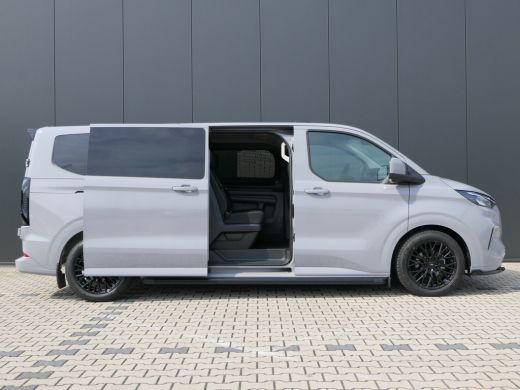 Ford Transit Custom 320 2.0 TDCI Automaat L2H1 Black Edition | DC | Dubbele Cabine | Camera | Driver Assistance Pakke... ActivLease financial lease
