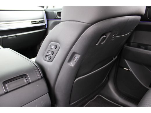Hyundai Santa Fe 1.6 T-GDI PHEV Black Line 4WD 6p. | DEMO | Afneembare trekhaak | 360 camera | Elektrischbedienbar... ActivLease financial lease