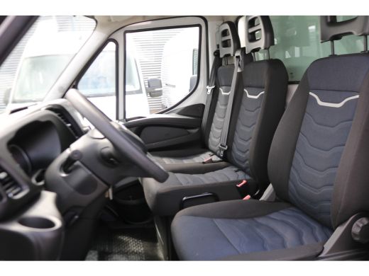 Iveco Daily 35S18 3.0 Meubelbak met Laadklep Airco ActivLease financial lease
