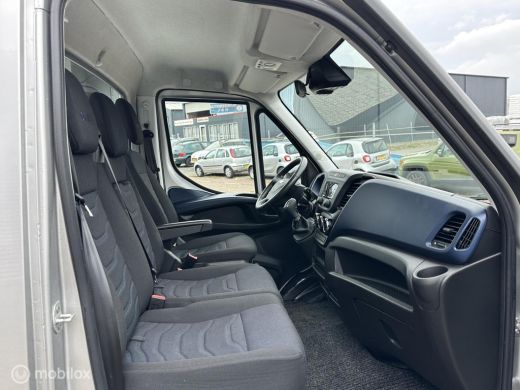 Iveco Daily 40C18 3.0 410 TIJHOF, OPRIJWAGEN, AUTOMAAT ActivLease financial lease