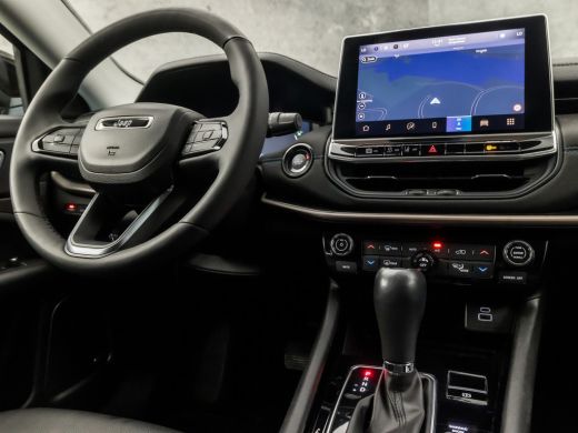 Jeep Compass 4xe 240 Plug-in Hybrid Electric Upland 240Pk Automaat (APPLE CARPLAY, GROOT NAVI, VIRTUAL COCKPIT... ActivLease financial lease