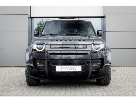 Land Rover Defender D250 110 MHEV X-Dynamic SE | Luchtvering | 3 pers Jumpseat | Pano | El. trekhaak | Driver Assist ... ActivLease financial lease