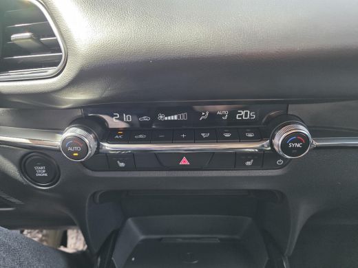 Mazda CX-30 2.0 e-SkyActiv-X M Hybrid Homura | Navigatie | Privacy glass | Head-up display | Stoelverwarming ... ActivLease financial lease