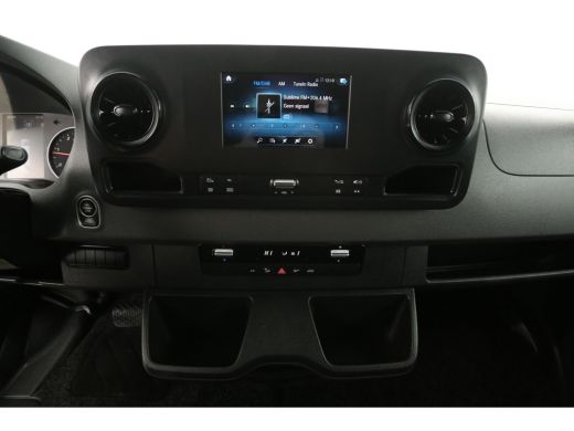 Mercedes-Benz Sprinter 314 2.2 CDI L2H2 143PK Automaat Airco Camera Carplay Cruise Navigatie PDC 3 Persoons ActivLease financial lease