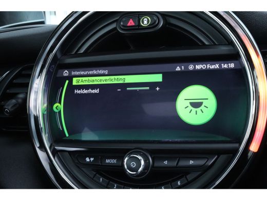 Mini Electric Yours 33 kWh | BTW Auto | Harman & Kardon | HUD | Pano | Stoelverwarming | Cruise Control | Camer... ActivLease financial lease