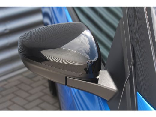 Opel Grandland 1.2 TURBO 130PK LEVEL 4 GS AUTOMAAT / NAVI / LEDER / CLIMA / LED / PDC / AGR / 18" LMV / WINTERPA... ActivLease financial lease