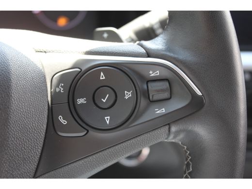 Opel Grandland 1.2 TURBO 130PK LEVEL 4 GS AUTOMAAT / NAVI / LEDER / CLIMA / LED / PDC / AGR / 18" LMV / WINTERPA... ActivLease financial lease