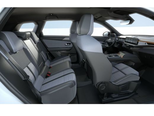 Opel Grandland 1.2 Turbo Hybrid Edition | Dak in carrosseriekleur | Technologie plus pakket ActivLease financial lease