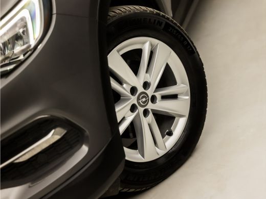 Opel Grandland X 1.2 Turbo Sport Automaat (APPLE CARPLAY, GROOT NAVI, LANE ASSIST, PARKEERSENSOREN, SPORTSTOELEN, ... ActivLease financial lease