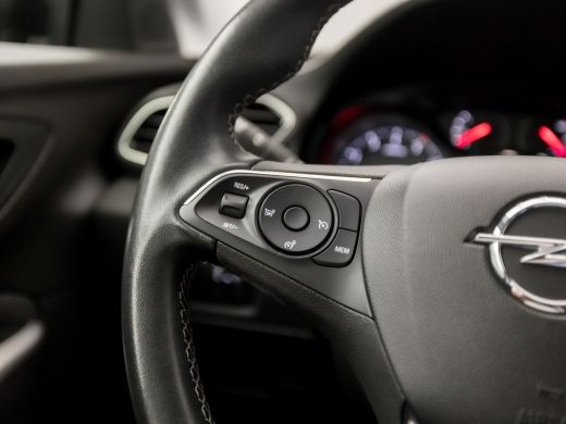 Opel Grandland X 1.2 Turbo Sport Automaat (APPLE CARPLAY, GROOT NAVI, LANE ASSIST, PARKEERSENSOREN, SPORTSTOELEN, ... ActivLease financial lease