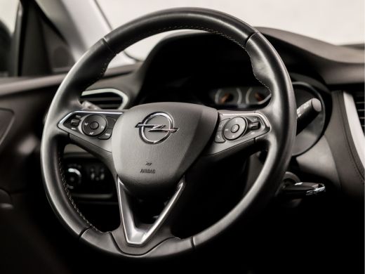 Opel Grandland X 1.2 Turbo Sport Automaat (APPLE CARPLAY, GROOT NAVI, PARKEERSENSOREN, SPORTSTOELEN, CRUISE, LANE ... ActivLease financial lease