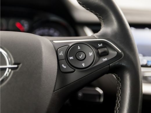 Opel Grandland X 1.2 Turbo Sport Automaat (APPLE CARPLAY, GROOT NAVI, PARKEERSENSOREN, SPORTSTOELEN, CRUISE, LANE ... ActivLease financial lease