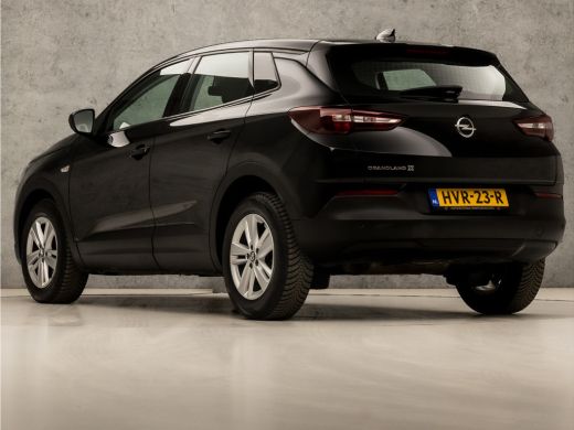 Opel Grandland X 1.2 Turbo Sport Automaat (APPLE CARPLAY, GROOT NAVI, PARKEERSENSOREN, SPORTSTOELEN, CRUISE, LANE ... ActivLease financial lease