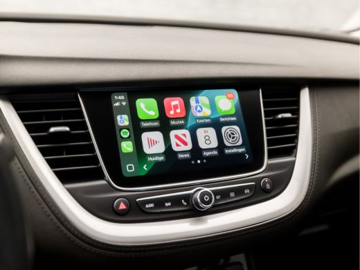 Opel Grandland X 1.2 Turbo Sport Automaat (APPLE CARPLAY, GROOT NAVI, PARKEERSENSOREN, SPORTSTOELEN, CRUISE, LANE ... ActivLease financial lease
