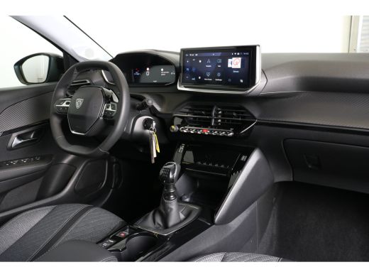 Peugeot 208 1.2 PureTech 100PK Allure | Navi | Clima | Cruise | Camera | Parkeersensoren V+A | Apple Carplay/... ActivLease financial lease