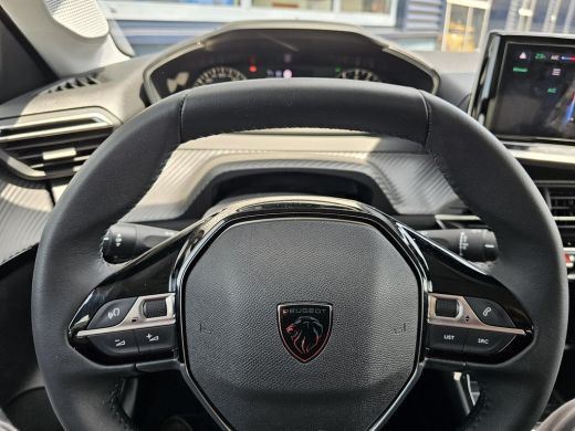 Peugeot 208 1.2 PureTech 75 Style Parkeersensoren | Airco | Apple Carplay/Android Auto ActivLease financial lease