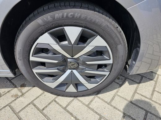Peugeot 208 1.2 PureTech 75 Style Parkeersensoren | Airco | Apple Carplay/Android Auto ActivLease financial lease