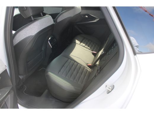 Peugeot 3008 1.2 Hybrid 136 GT Schuif/Kanteldak | Adaptive Cruise Control | Drive Assist 2.0 | 360 Graden Camera ActivLease financial lease