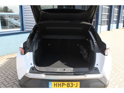 Peugeot 3008 1.2 Hybrid 136 GT Schuif/Kanteldak | Adaptive Cruise Control | Drive Assist 2.0 | 360 Graden Camera ActivLease financial lease