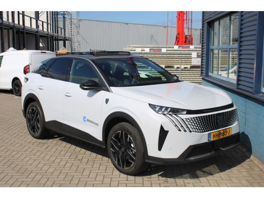 Peugeot 3008 1.2 Hybrid 136 GT Schuif/Kanteldak | Adaptive Cruise Control | Drive Assist 2.0 | 360 Graden Camera ActivLease financial lease