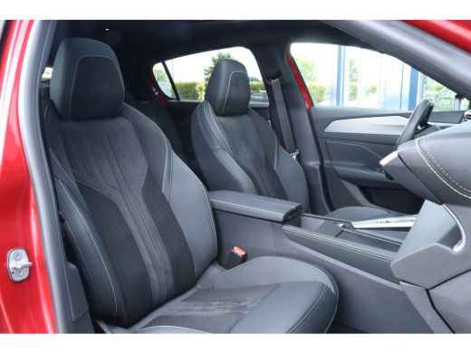 Peugeot 308 1.6 Plug-in Hybrid 225 GT | Adaptieve Cruise | Pano | Focal Audio | 360 Camera | Massage | PORTLA... ActivLease financial lease