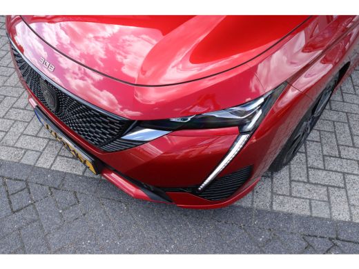Peugeot 308 1.6 Plug-in Hybrid 225 GT | Adaptieve Cruise | Pano | Focal Audio | 360 Camera | Massage | PORTLA... ActivLease financial lease