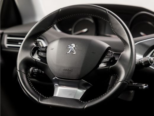 Peugeot 308 SW 1.2 PureTech Sport (PANORAMADAK, APPLE CARPLAY, GROOT NAVI, GETINT GLAS, SPORTSTOELEN, PARKEER... ActivLease financial lease