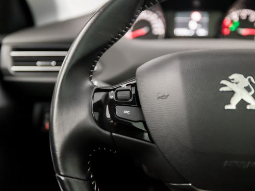 Peugeot 308 SW 1.2 PureTech Sport (PANORAMADAK, APPLE CARPLAY, GROOT NAVI, GETINT GLAS, SPORTSTOELEN, PARKEER... ActivLease financial lease