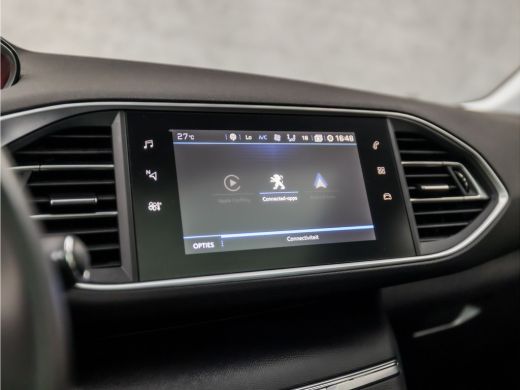 Peugeot 308 SW 1.2 PureTech Sport (PANORAMADAK, APPLE CARPLAY, GROOT NAVI, GETINT GLAS, SPORTSTOELEN, PARKEER... ActivLease financial lease