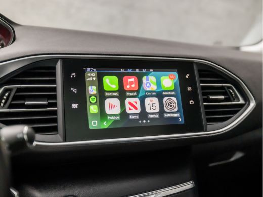 Peugeot 308 SW 1.2 PureTech Sport (PANORAMADAK, APPLE CARPLAY, GROOT NAVI, GETINT GLAS, SPORTSTOELEN, PARKEER... ActivLease financial lease