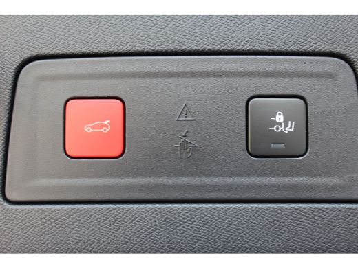 Peugeot 508 SW 1.2 PURETECH 130PK GT PACK AUTOMAAT / NAVI / LEDER / CLIMA / FULL-LED / PDC / 18" LMV / CAMERA... ActivLease financial lease