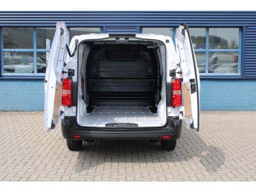 Peugeot Expert L3 120 PK FACELIFT | 5,9% RENTE FINANCIERING | NAVIGATIE | CAMERA | APPLE CARPLAY/ANDROID AUTO ActivLease financial lease