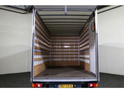 Renault Master 2.3 dCi 145pk Bakwagen met Laadklep ActivLease financial lease