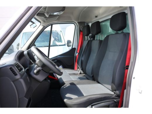 Renault Master 2.3 dCi 145pk Bakwagen met Laadklep ActivLease financial lease