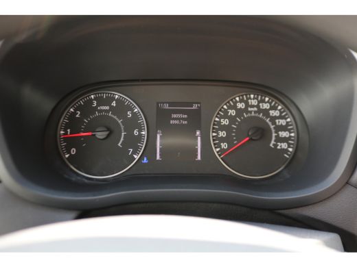 Renault Master 2.3 dCi 145pk Bakwagen met Laadklep ActivLease financial lease