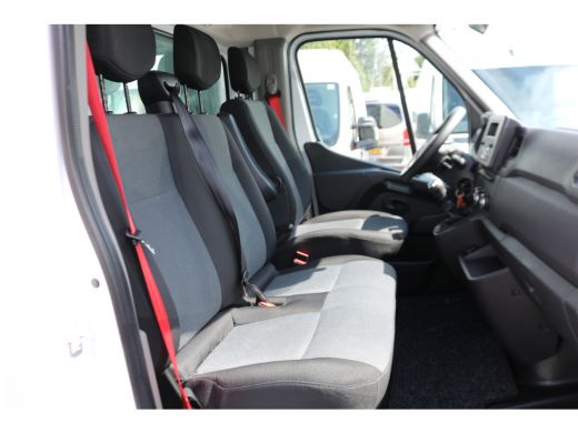 Renault Master 2.3 dCi 145pk Bakwagen met Laadklep ActivLease financial lease