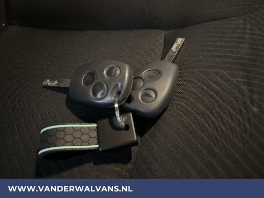 Renault Trafic 1.6 dCi 122pk L2H1 Euro6 Airco | Camera | Navigatie | Cruiscontrol Parkeersensoren, Bijrijdersbank ActivLease financial lease