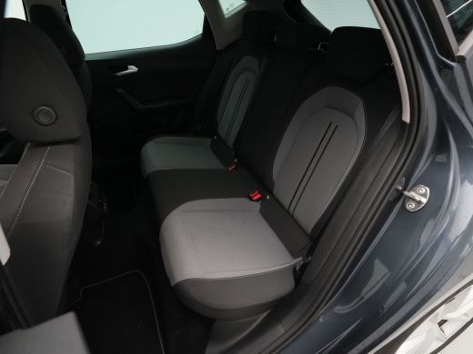 Seat Leon 1.0 TSI 110pk Style Business Intense Navi via app Camera Pdc Acc 158 ActivLease financial lease