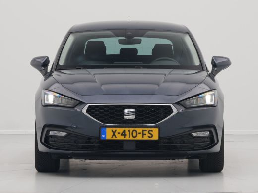 Seat Leon 1.0 TSI 110pk Style Business Intense Navi via app Camera Pdc Acc 158 ActivLease financial lease