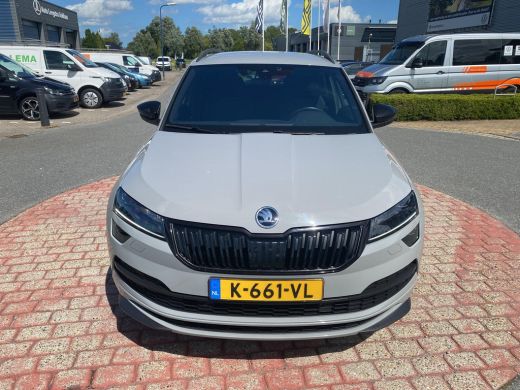 Skoda Karoq 1.5 TSI ACT Sportline Business | 150 PK | Canton Sound | A-Camera | Trekhaak | ACC | ActivLease financial lease
