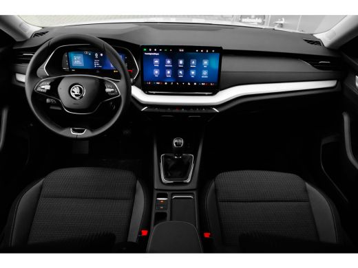 Skoda Octavia Combi Business Edition | Achteruitrijcamera | Chromen grille | Cruise control met speedlimiter ActivLease financial lease