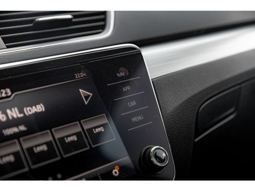 Skoda Superb Combi 1.4 TSI iV Business Edition Plus | 218 pk | Adapt. Cruise | Trekhaak | Camera | Stoel- Stuu... ActivLease financial lease
