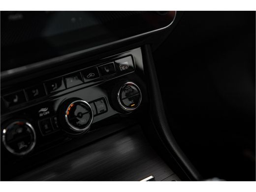 Skoda Superb Combi 1.4 TSI iV Business Edition Plus | Panoramadak | Camera | Adapt. Cruise ActivLease financial lease