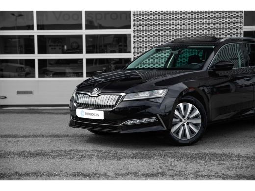 Skoda Superb Combi 1.4 TSI iV Business Edition Plus | Panoramadak | Camera | Adapt. Cruise ActivLease financial lease