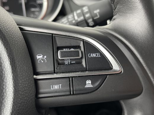Suzuki Swift 1.2 Style Smart Hybrid Climate Control | Navigatiesysteem | Verwarmbare buitenspiegels | Adaptiev... ActivLease financial lease