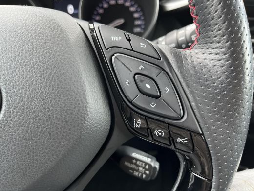 Toyota C-HR 2.0 Hybrid GR-Sport | Navigatie | Apple CarPlay/Android auto | Achteruitrijcamera | Stoelverwarmi... ActivLease financial lease