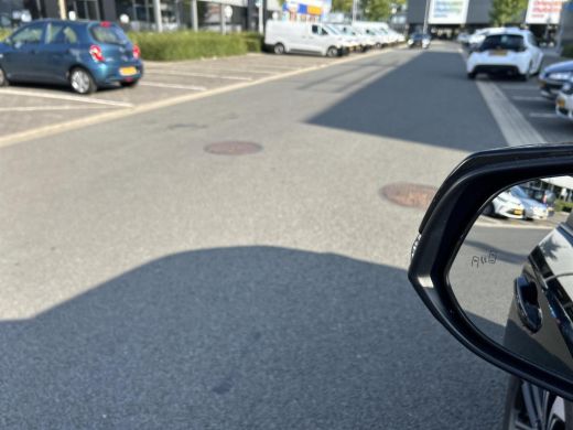 Toyota RAV4 2.5 Plug-in Hybrid AWD Style (Navigatie - Parkeersensoren) ActivLease financial lease
